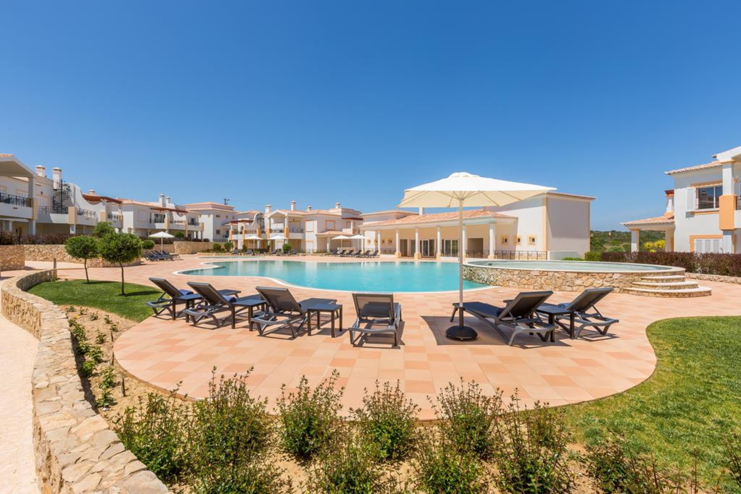 Nau Salema Beach Village Екстериор снимка