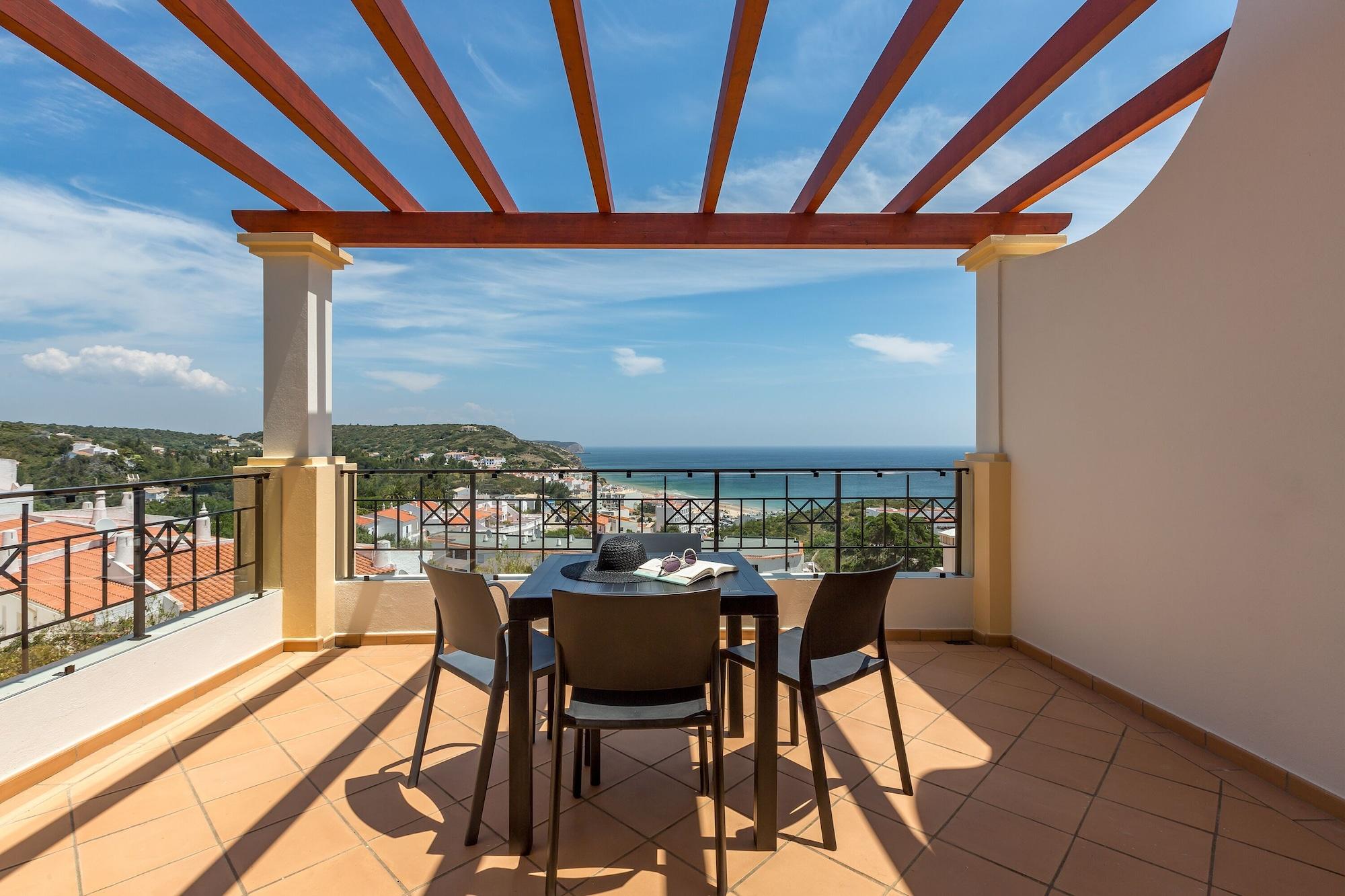 Nau Salema Beach Village Екстериор снимка
