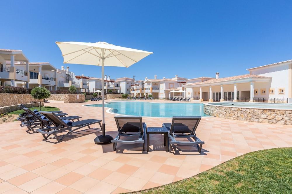 Nau Salema Beach Village Екстериор снимка